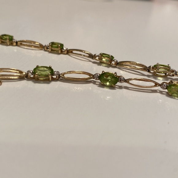 10k Gold Peridot and Diamond Tennis Bracelet - Picture 1 of 11